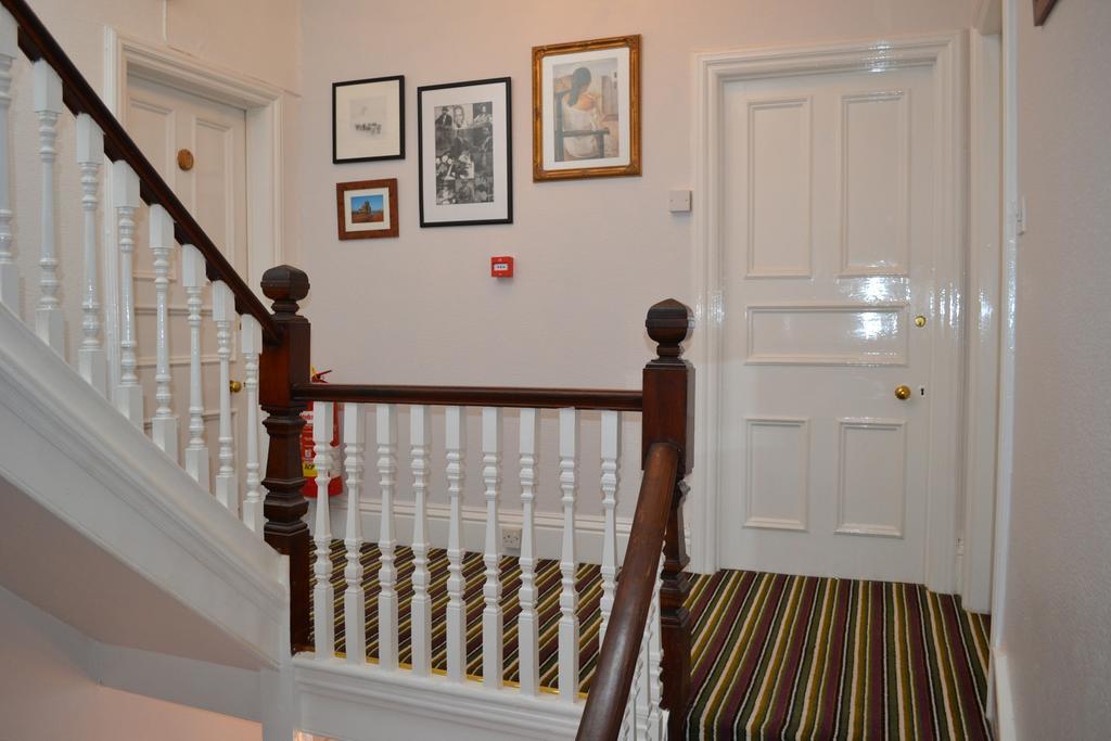 Bed and Breakfast Corra Lynn Вітбі Екстер'єр фото